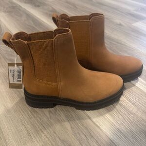 Toms Women’s Size 6 Bennet Brown Nubuck Water Resistant Boots NWT